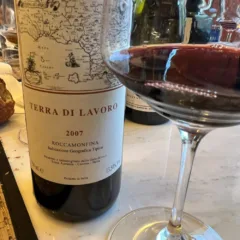 IL rosso di Galardi da Aglianico e Piedirosso