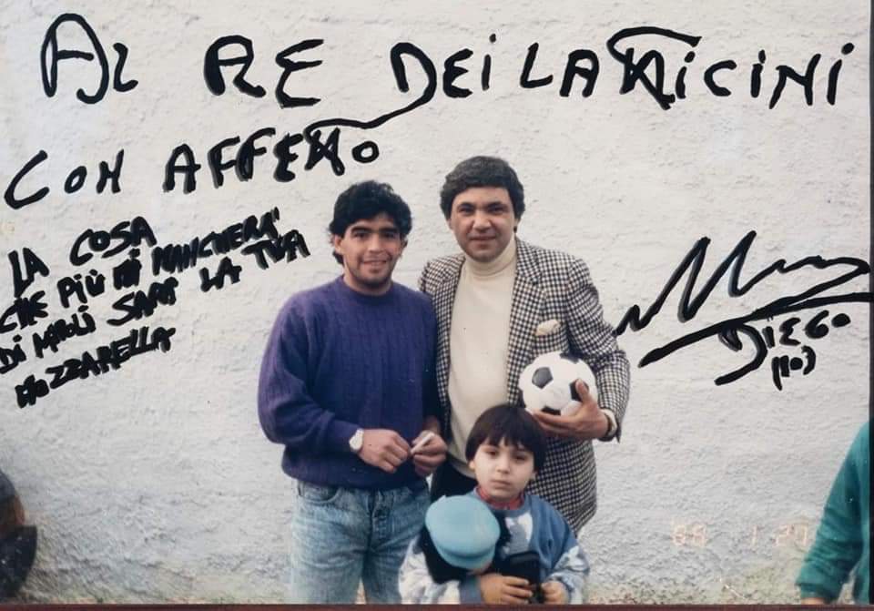 Maradona con Salvatore e Antonio Luise