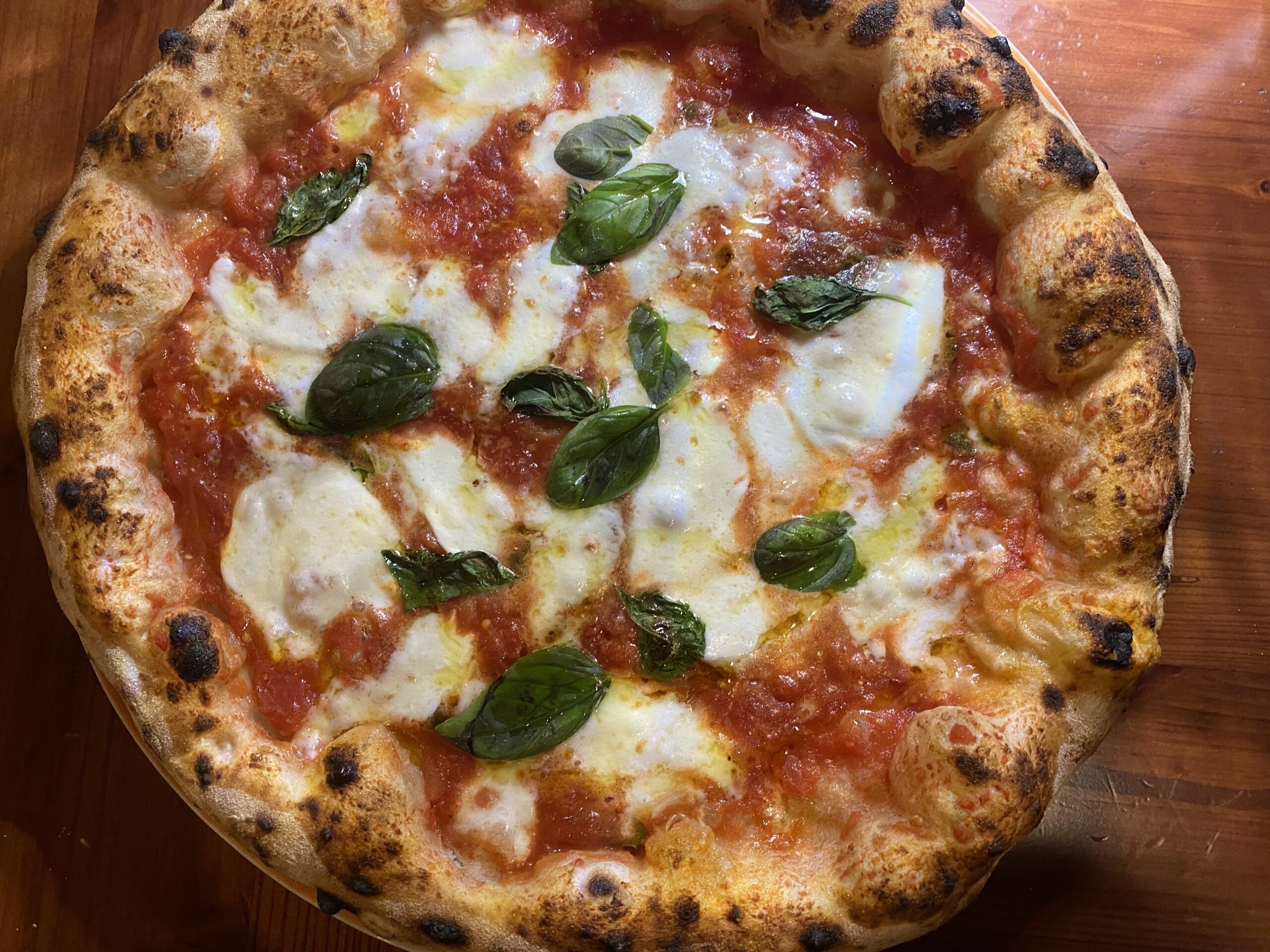 Pizza-Margherita-con-bufala