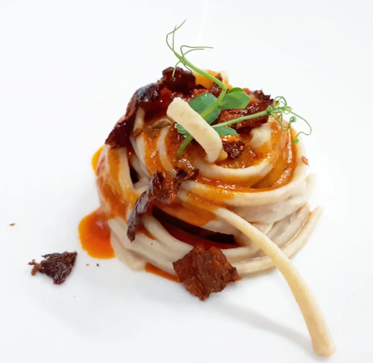 Stroncatura fagioli cotenna, 'nduja e crusco