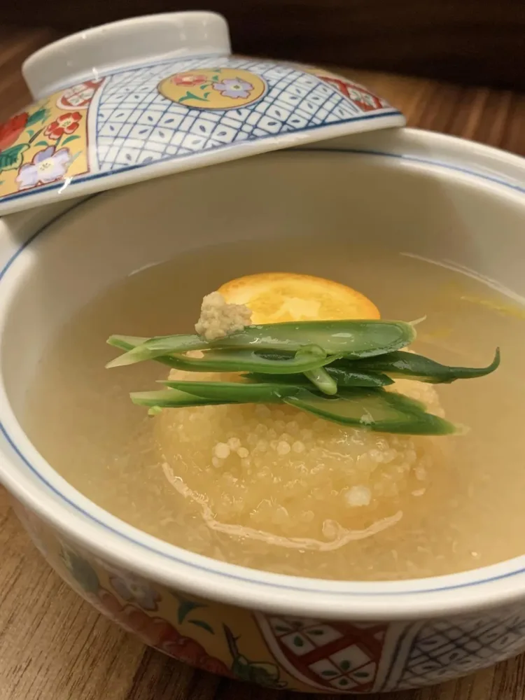 Kohaku Roma, manju di patate giapponesi in brodo nizore ankake