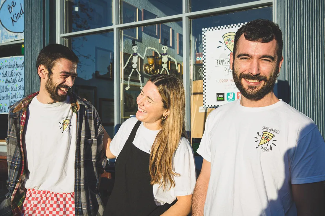 Papi’s Munchies - Simona, Augustin e Marcos