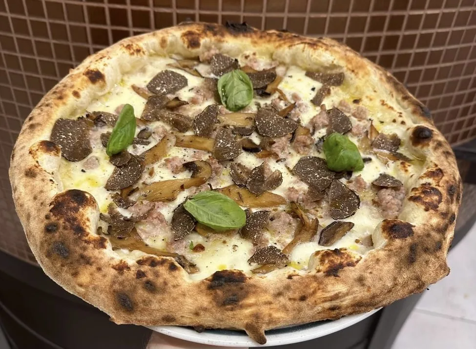 Profumo-di-bosco-di-Michele-Fuccio-Pizzeria-Di-Storia