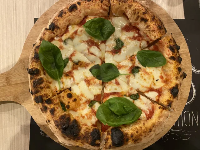 Schettino-Pizzeria-Margherita
