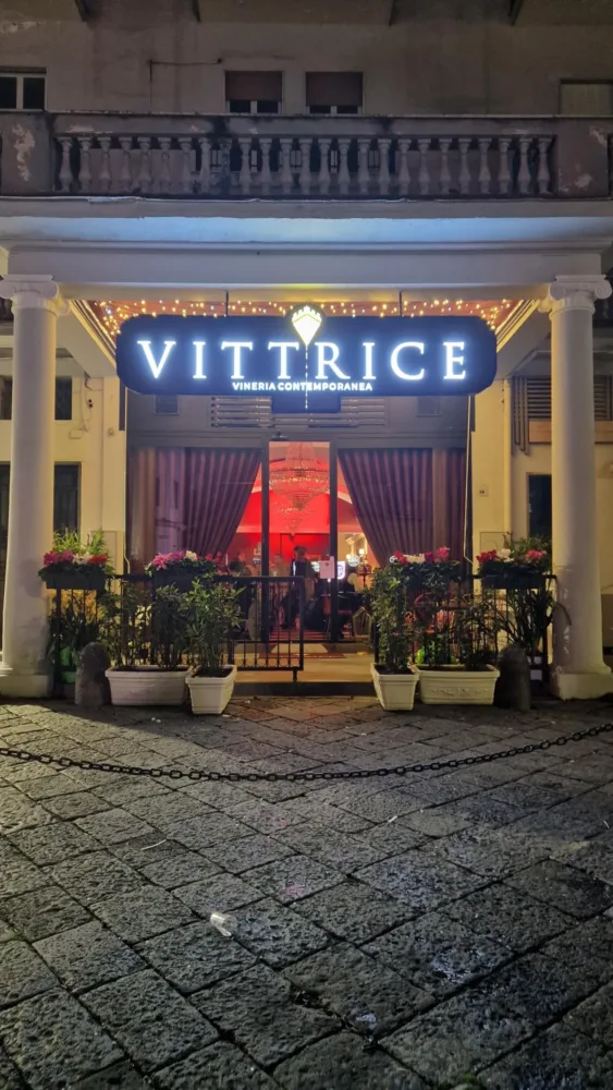 Vittrice - esterno