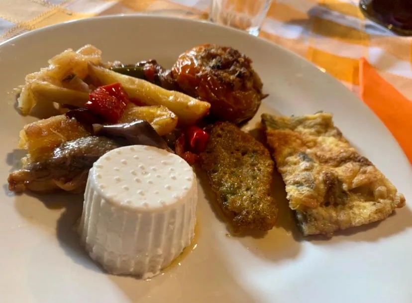 Area Grecanica-peperonata, pipi chini e…