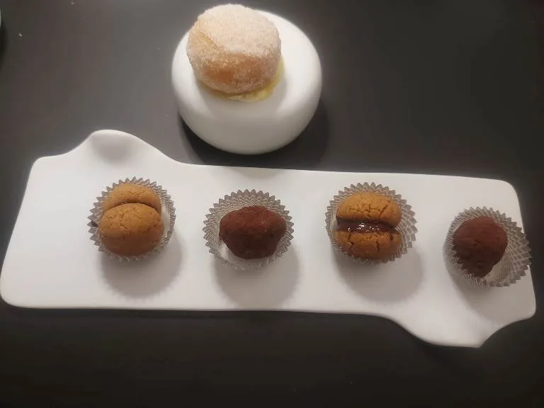 Bluu il mare dentro, piccola pasticceria