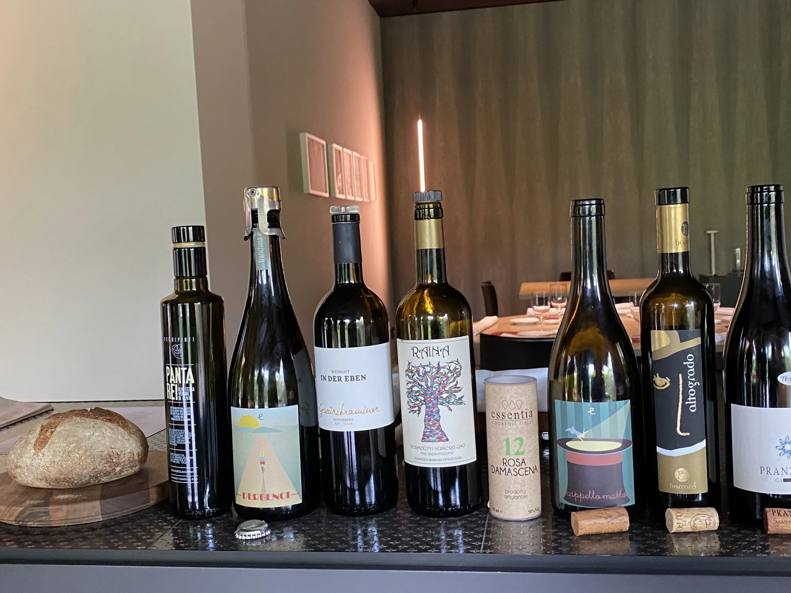 I-vini-abbinati-ai-piatti-Casa-Mazzucchelli