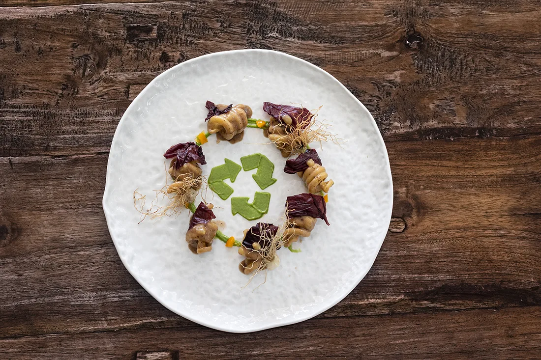 Plastica Riciclata - Tommaso Luongo