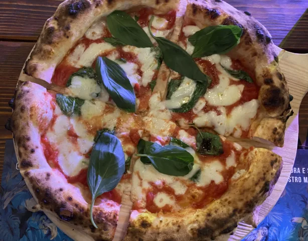 Pizza-Margherita-Smav