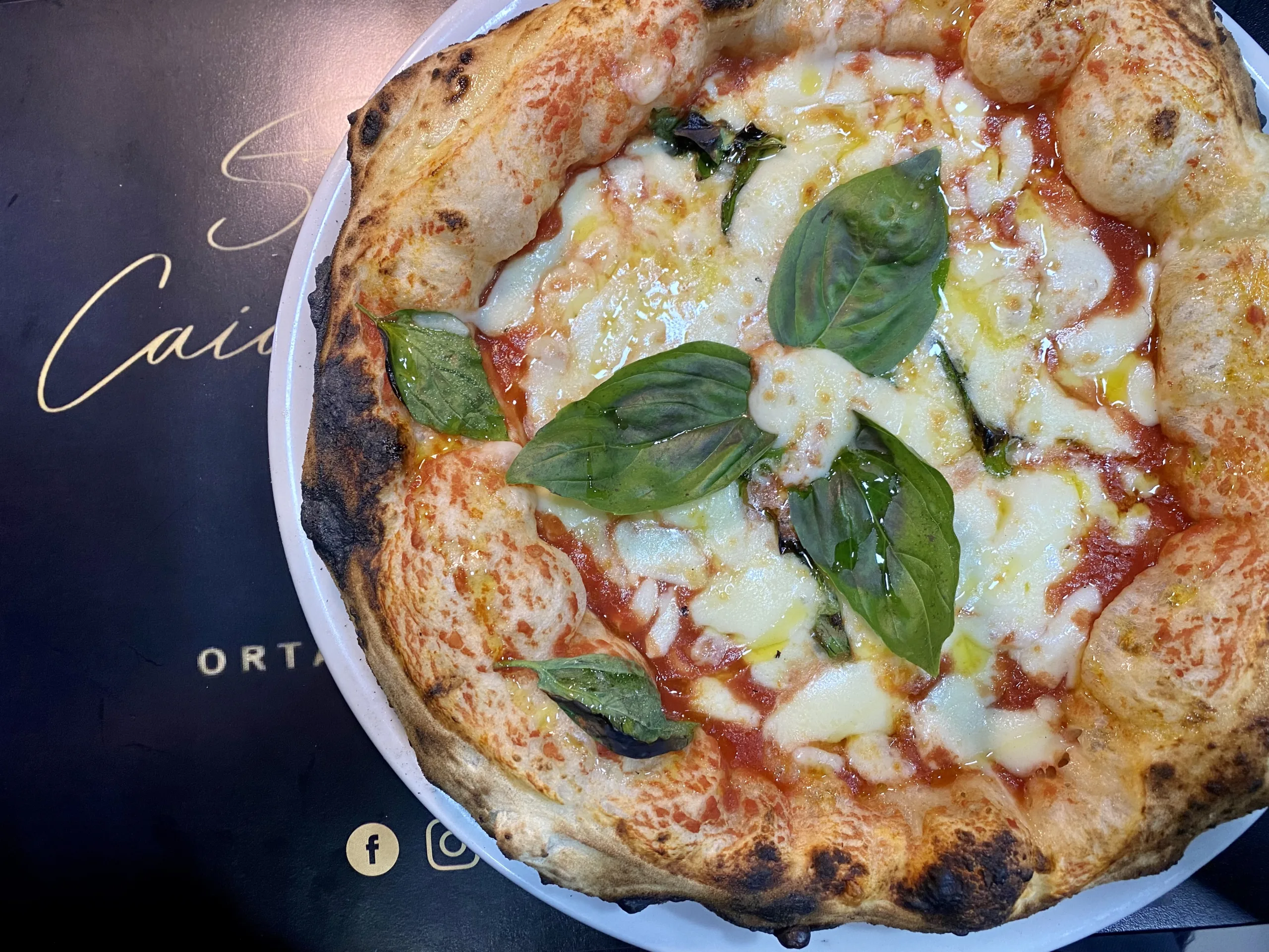 Pizza-Margherita-Stefano-Caiazza