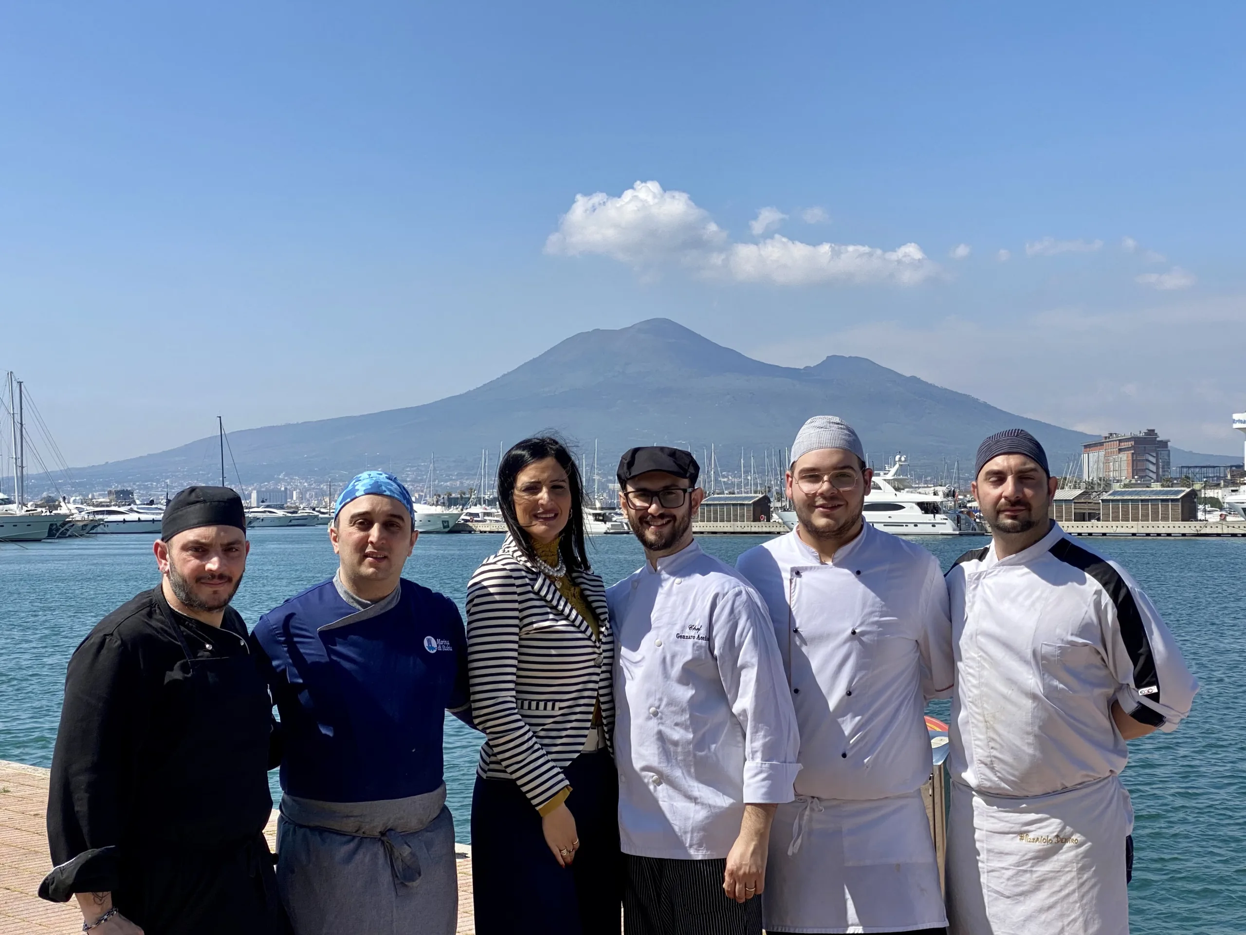 Carmine-DApice-Gennaro-Acciaio-Roberta-De-Min-e-staff-Captains-Corner-Yacht-Club-Marina-di-Stabia