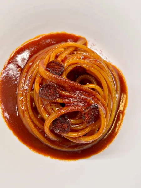 Spaghetto vegetale e peperone crusco di Emin Haziri