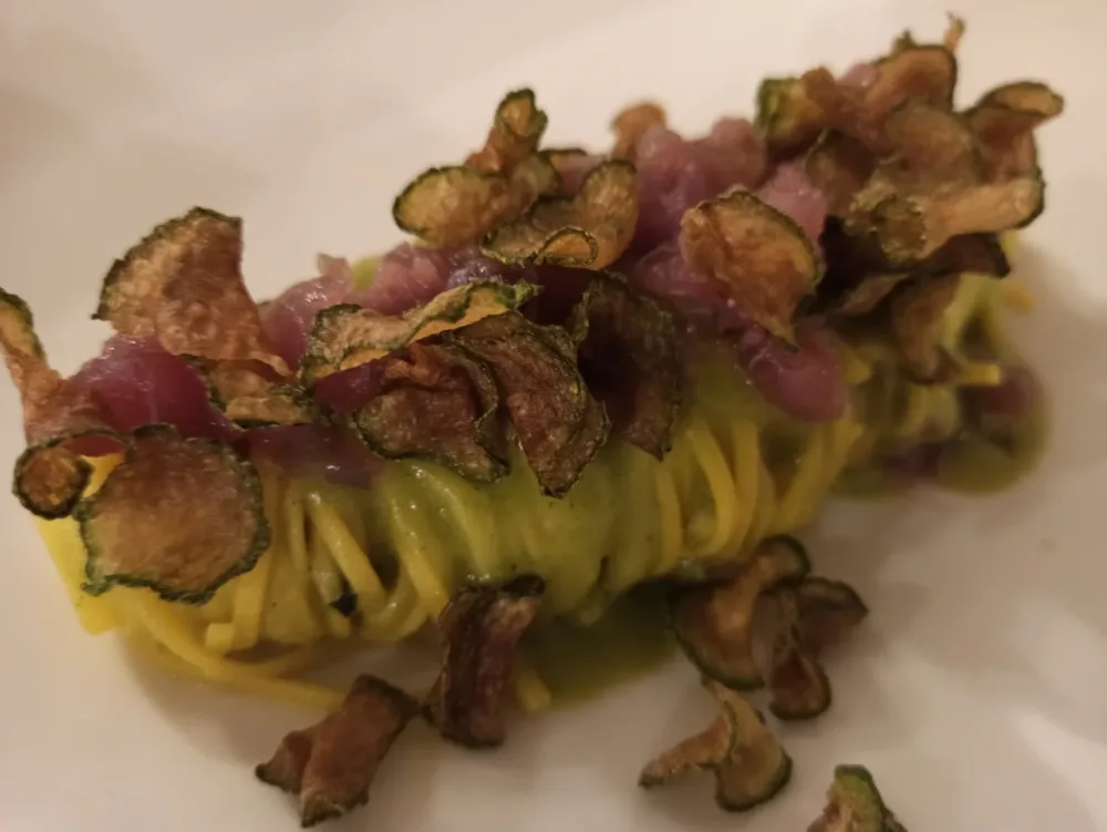 Vulio - Il Tagliolino con Ccapece di Zucchine e Tartare di Tonno rosso