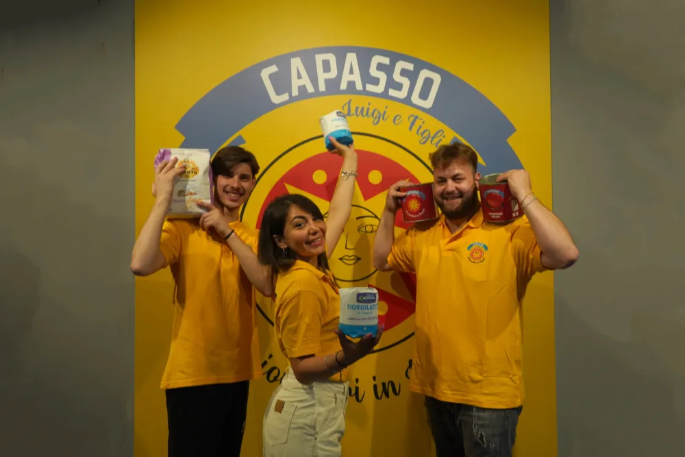 Capasso Superstore, Club della Pizza, Esci la tua pizza