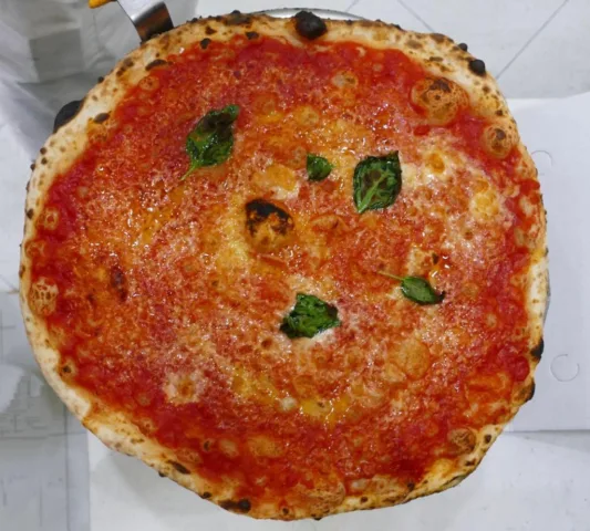 Cosacca-LAntica-Pizzeria-da-Michele