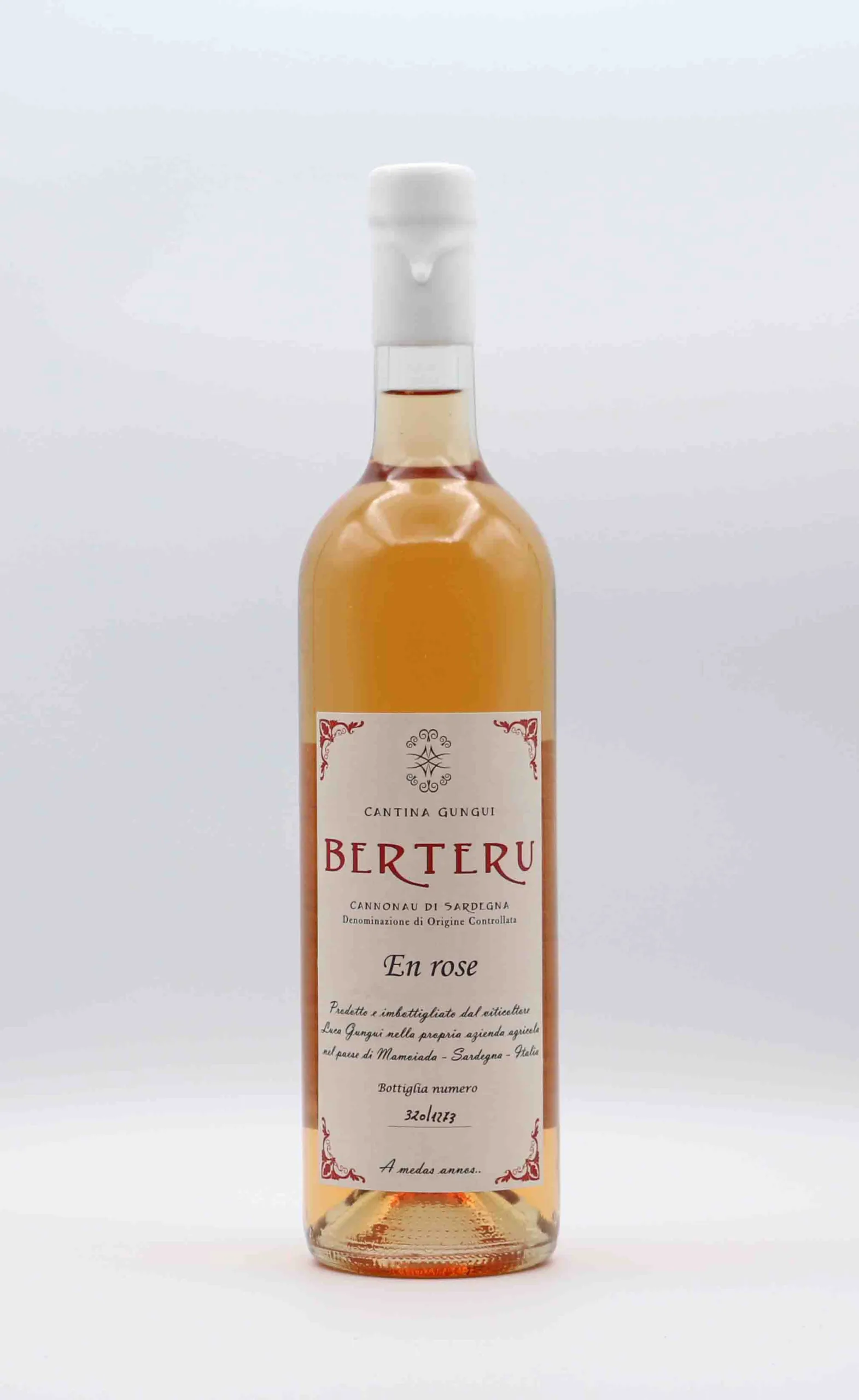 Berteru-En-Rose-Cantina-Gungui
