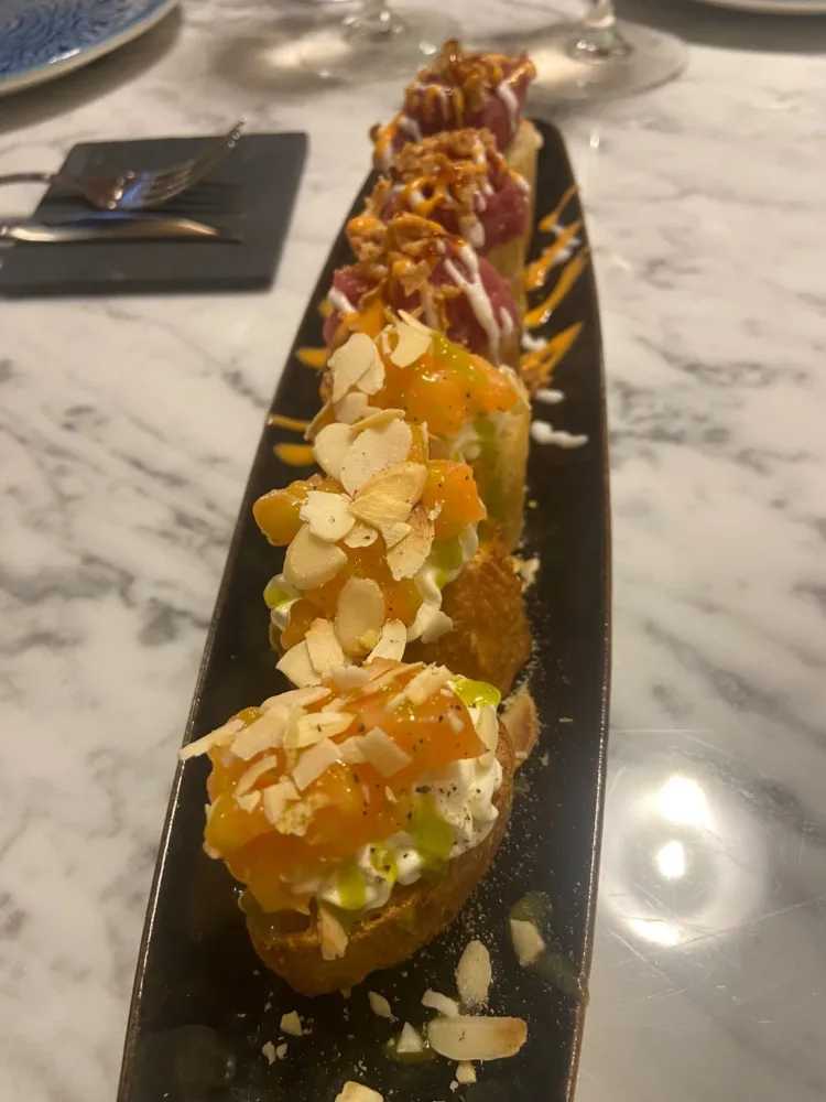 Uramaki Fusion Pizza