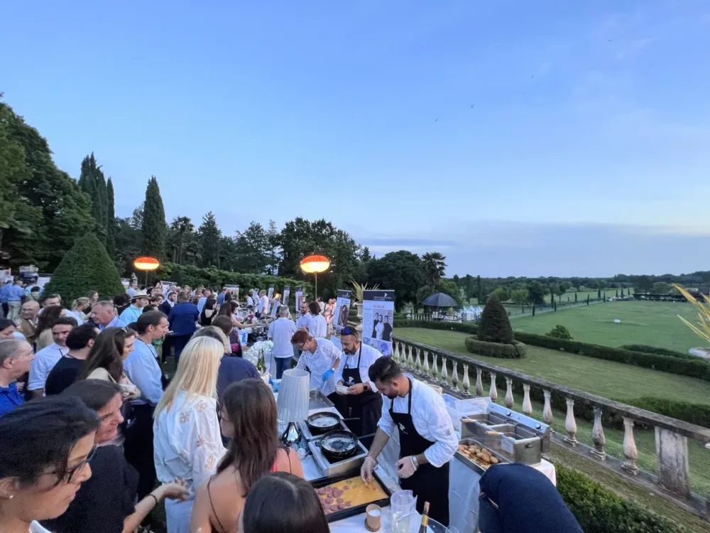 pubblico al Castello di Spessa