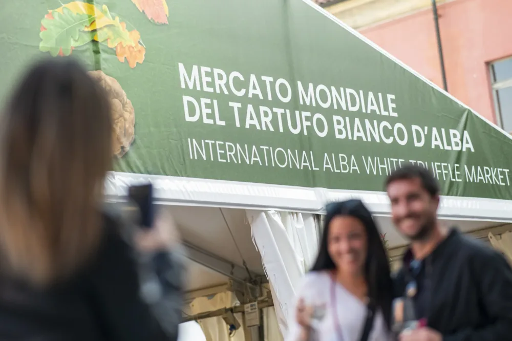 International Alba White Truffle Fair: Cooking show, Truffle Sensory Analysis and the Wine Tasting Experience