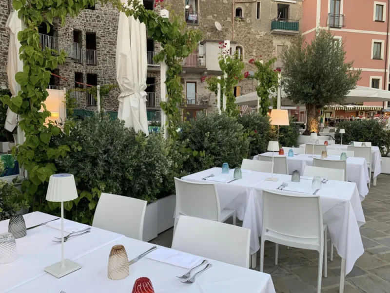 Il Veliero ad Acciaroli, il nuovo dehors