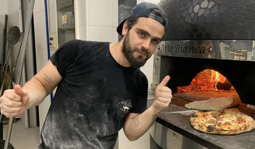Arte bianca della Pizza, Armando Lerra