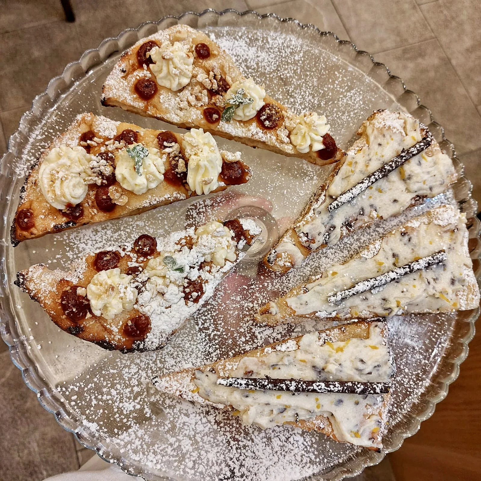 Pizze-dolci-Spicchio-di-tre-agrumi-e-due-cioccolati-fondenti.-La-Conciata-di-Nicola