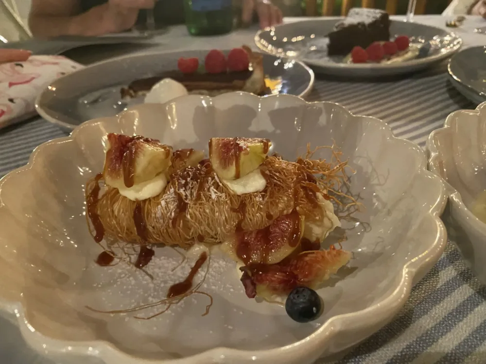 Da Peppina di Renato - cannolo di pasta kataifi, mascarpone ai fichi e mou