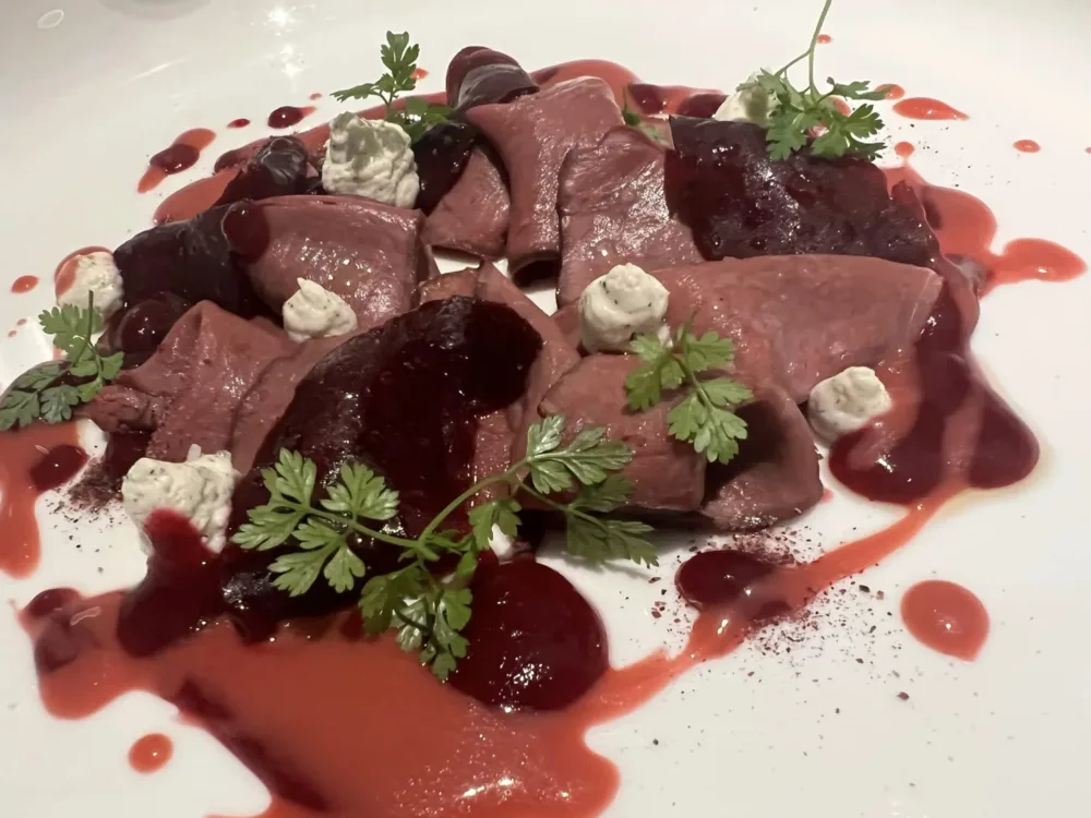 Re Santi e Leoni - Il cuore di bue e salsa di lamponi