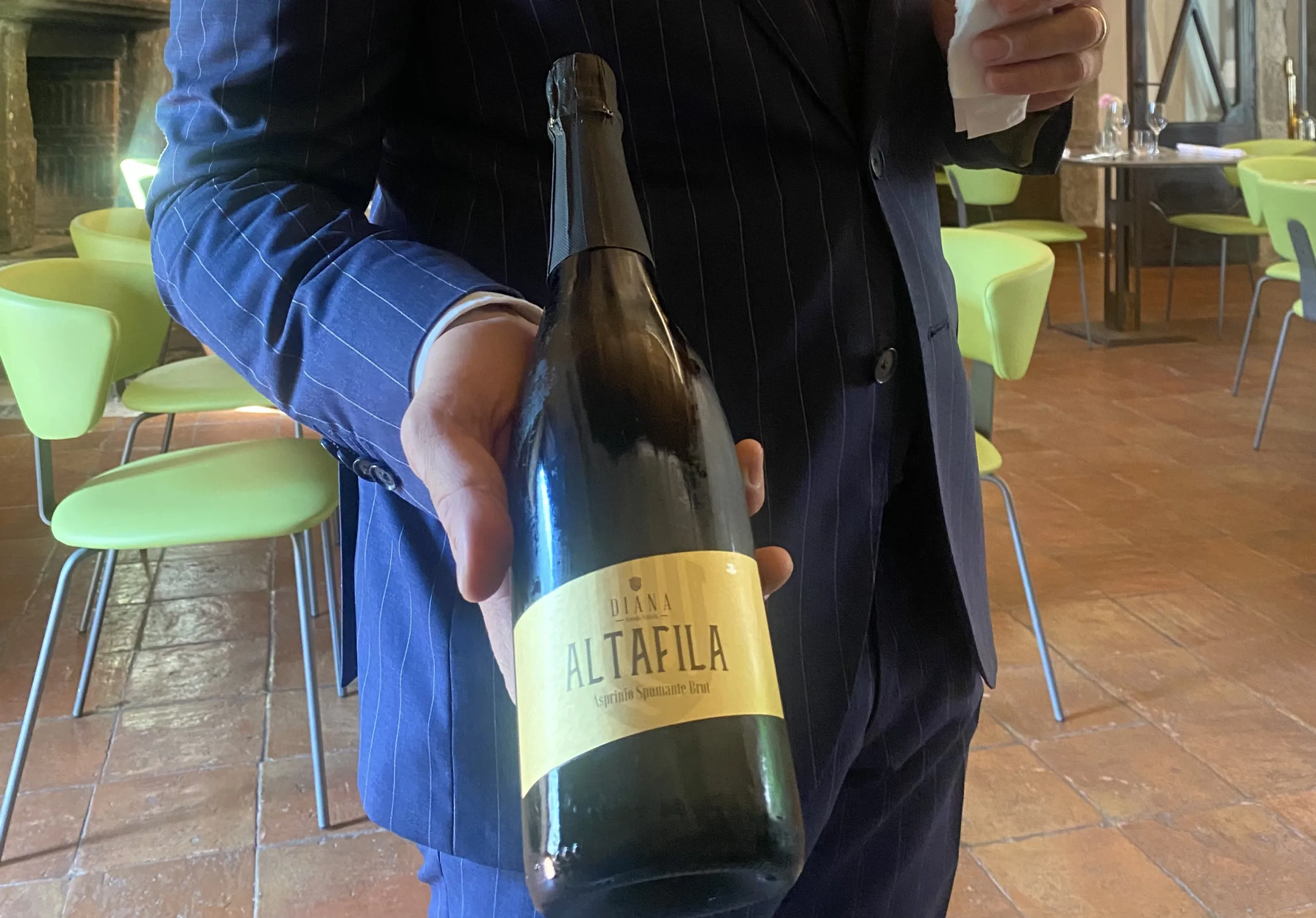 Asprinio-Spumante-Brut-Altafila-Azienda-Vinicola-Diana