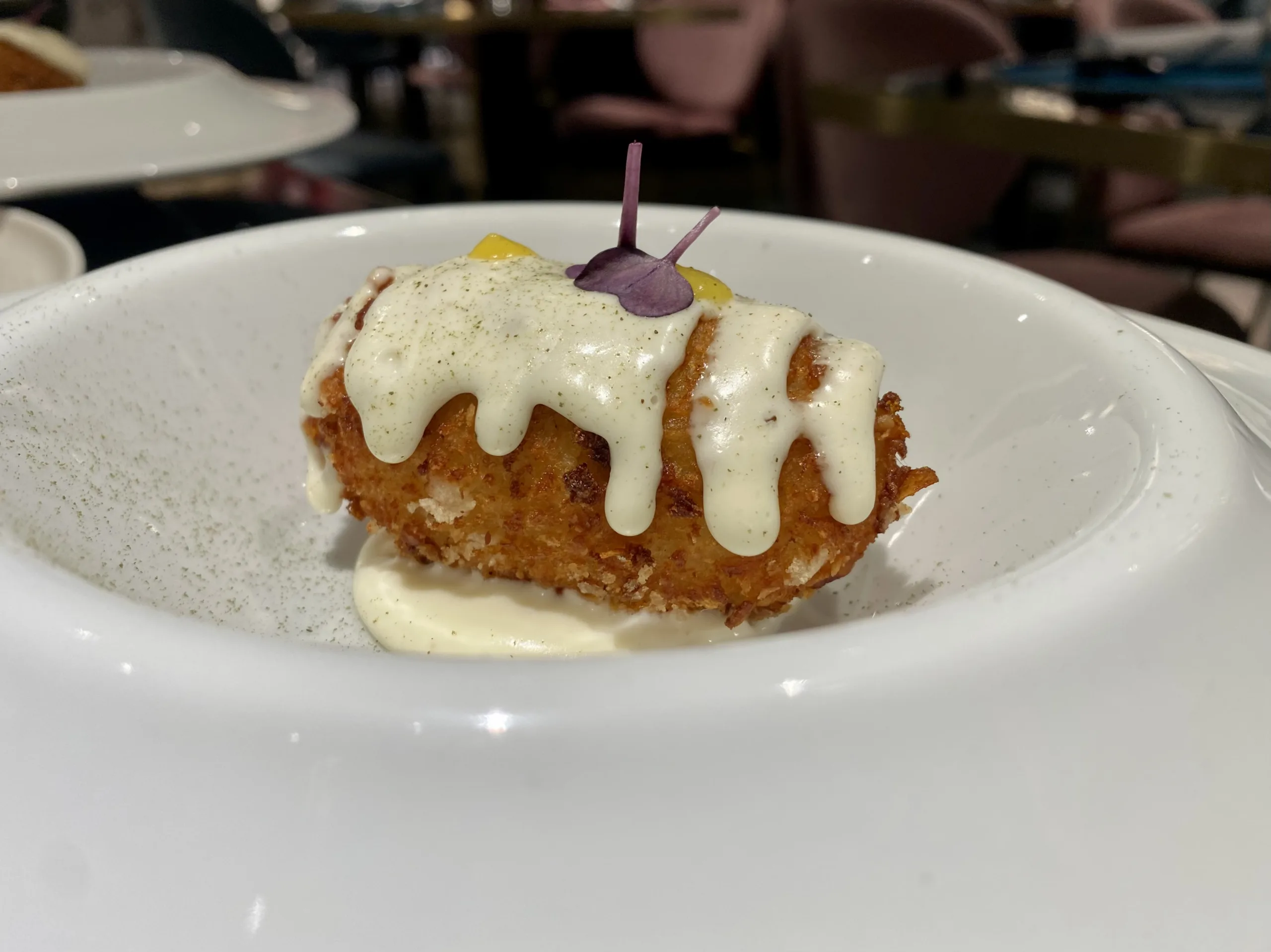 Sotto-i-Limoni-dIschia-Crocche-di-patata-p-rovola-e-limone-con-fonduta-al-parmigiano