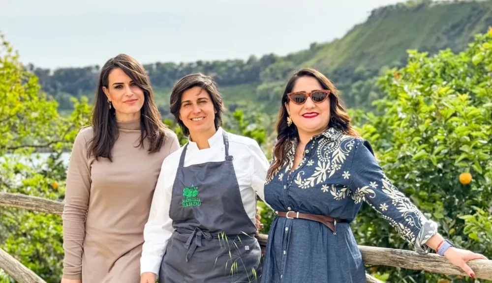 Tonia Credendino, Gabriella Barbati, Ornella Buzzone -Masseria Sardo