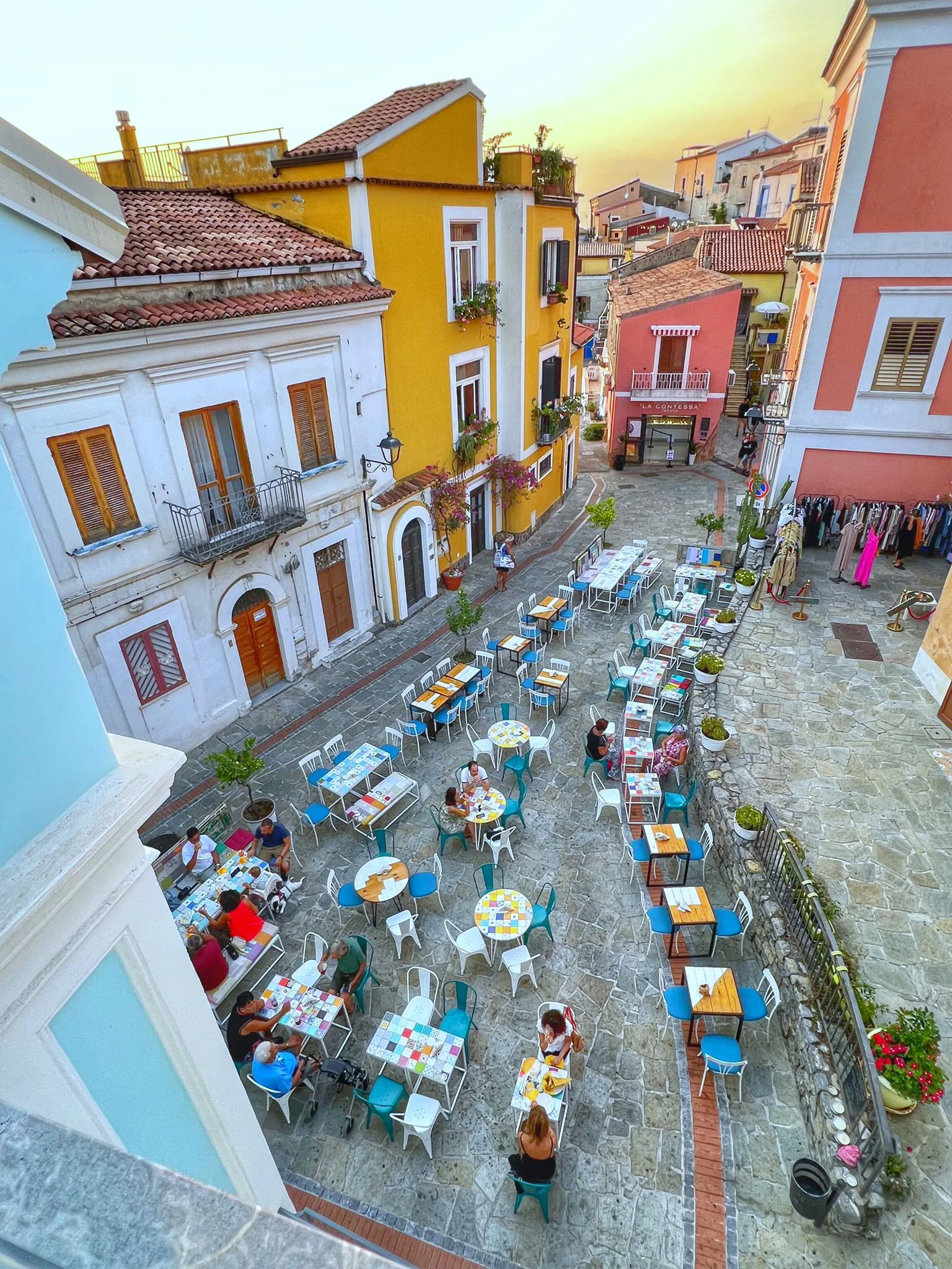 Il Qcècè visto da Suitetti Luxury room