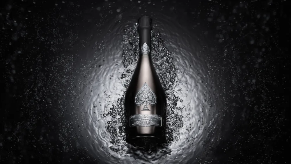 Armand de Brignac Blanc de Noirs A4 - Hero Beautyshot