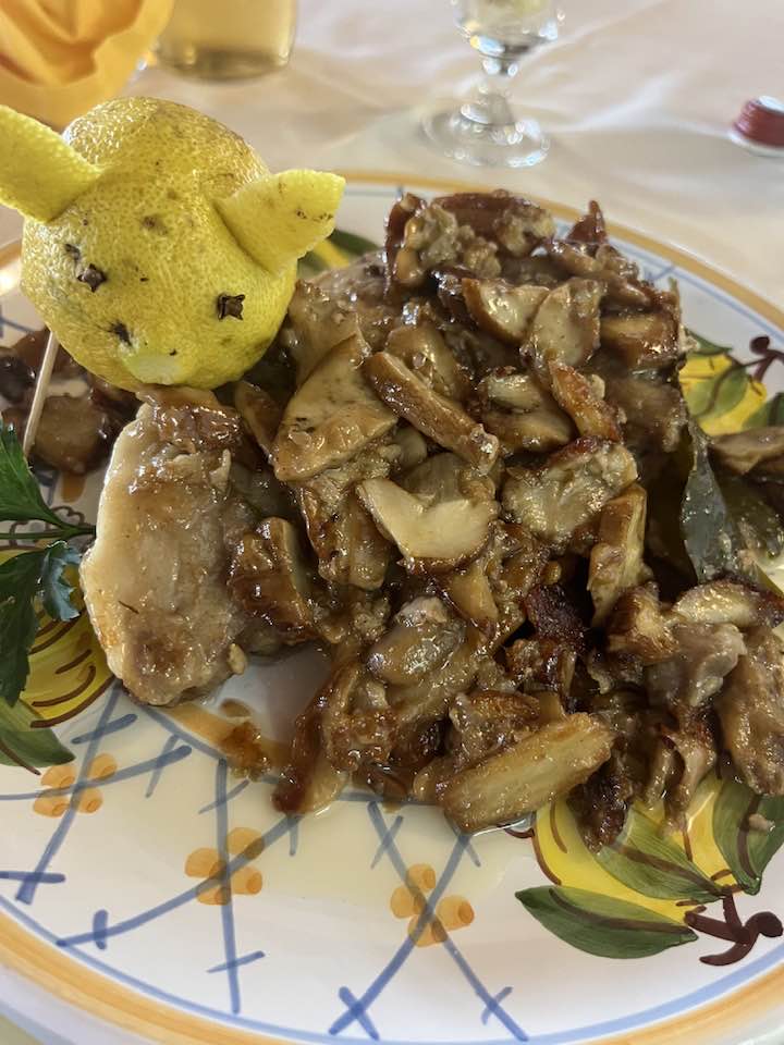 Da Luciana - tasca di maiale coi porcini