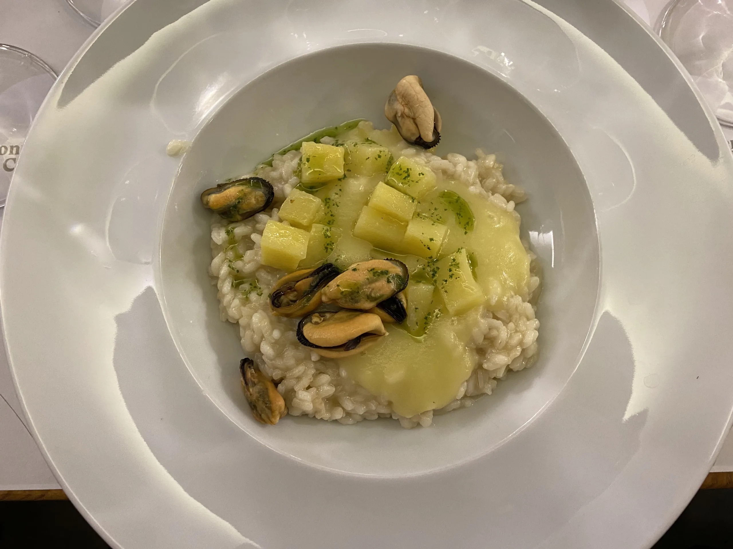 Risotto-cozze-e-patate-Ristorante-Il-Menalino