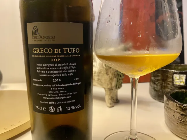 Miniere-Greco-di-Tufo-DOCG-2014-Cantine-DellAngelo