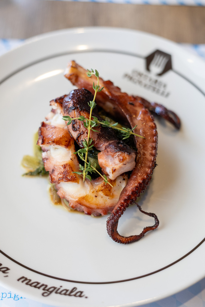 Ostaria Pignatelli, polpo grigliato e scarole