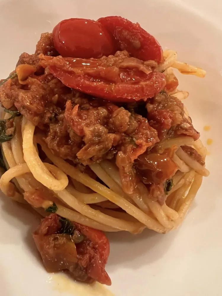 Cotton Club Benevento - Spaghetti con pomodoro secchi