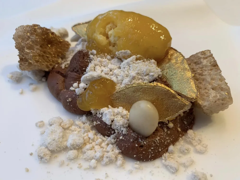 ABaC Restaurant, il dessert con cioccolato e albicocca ispirato al mito di Narciso