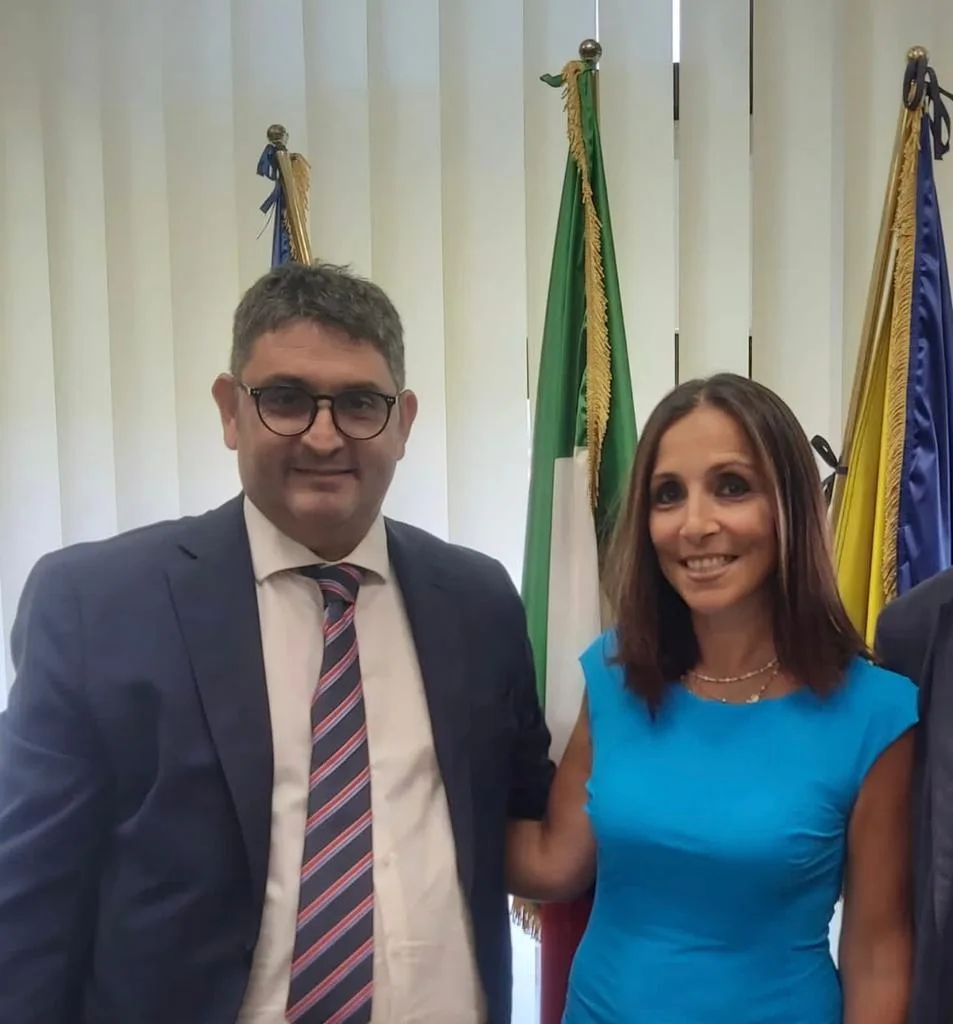 Azzurro Pozzuoli- assessore Zazzaro e sindaco Luigi Manzoni (Foto di repertorio) 