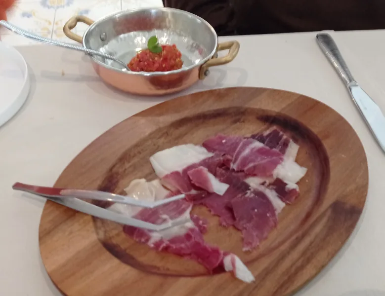 Ristorante Sale Paestum Tagliere di prosciutto crudo di Mangalica