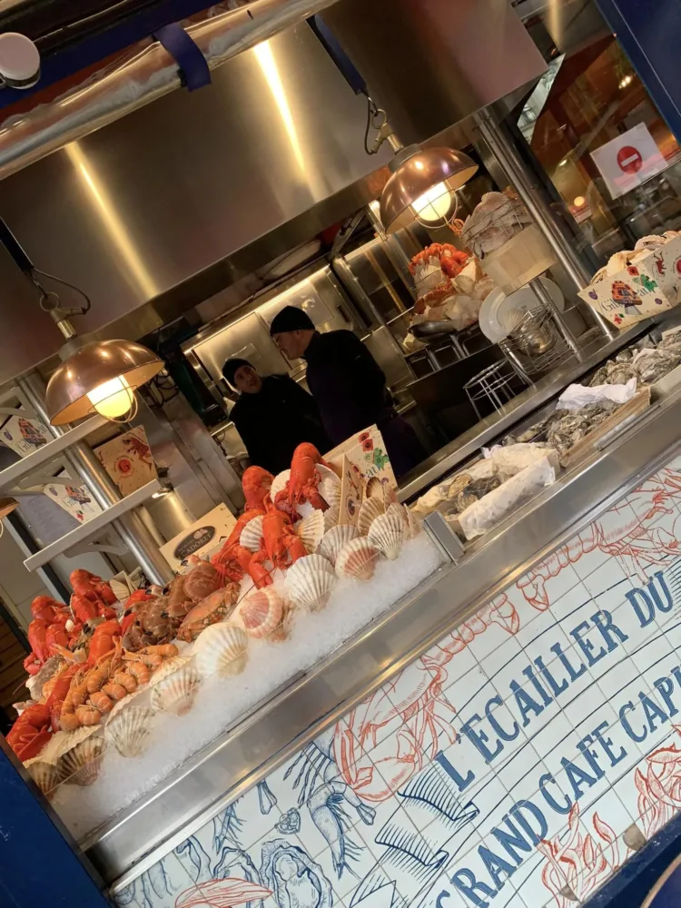 Le Grand Café Capucines, i frutti di mare venduti anche da asporto