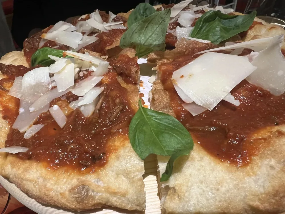 Prisco a Cava - Montanara con il ragù napoletano