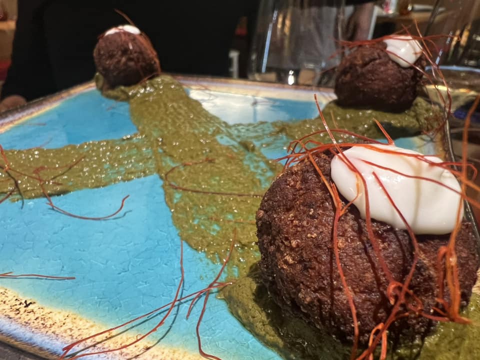 Prisco a Cava - Polpettine con crema di Friarielli