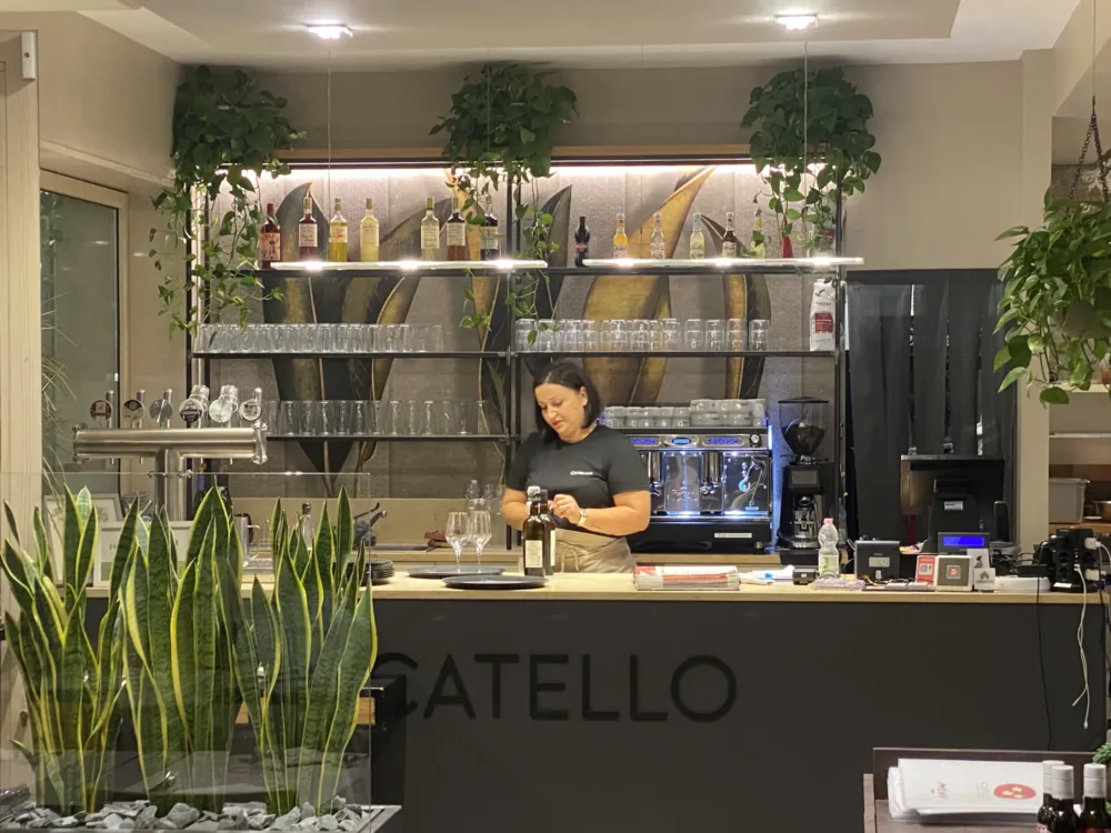 Catello - bar