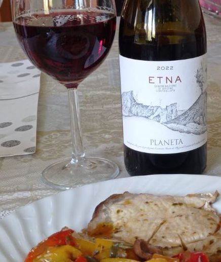 Etna Rosso Doc 2022 Planeta