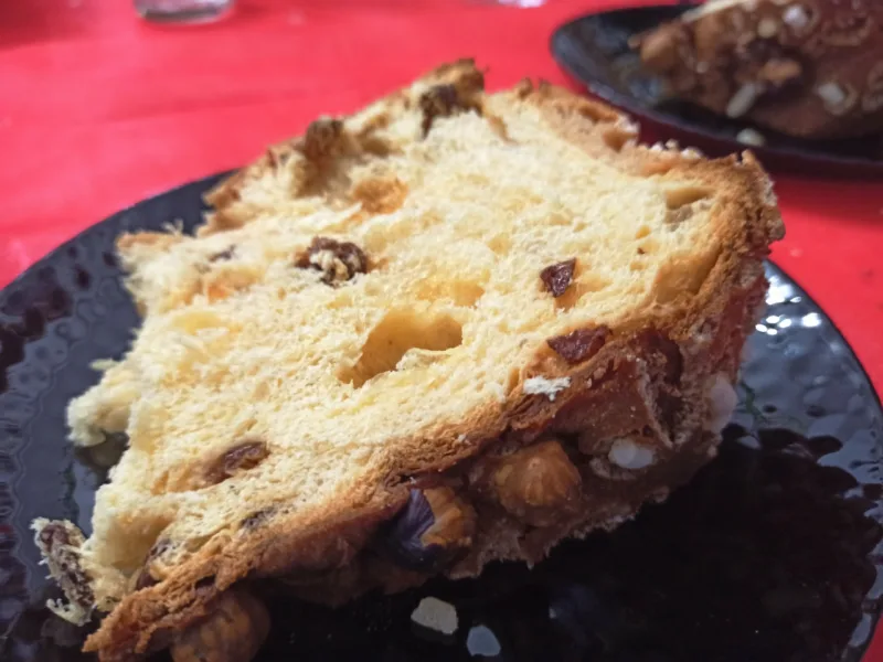 Vin'Enzo - Il Panettone Avellano con le Nocciole