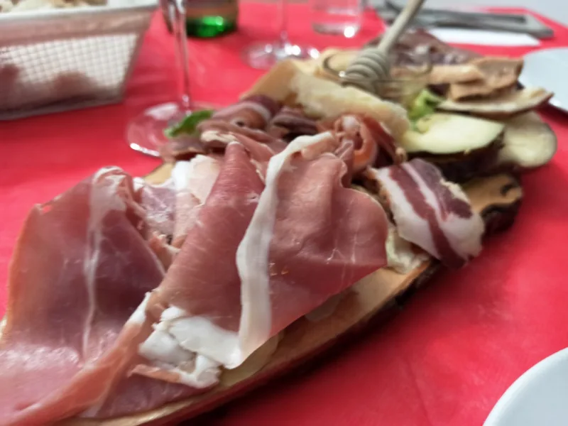 Vin'Enzo - Il Prosciutto di Trevico