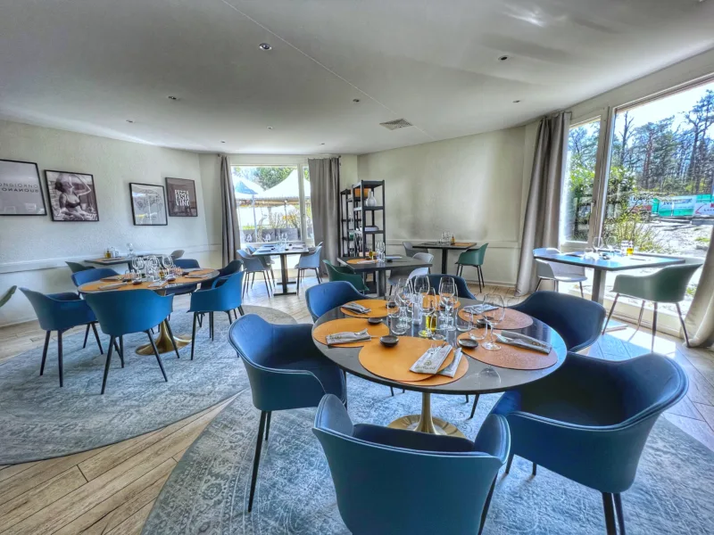 Gli interni di Maccarò, Svizzera